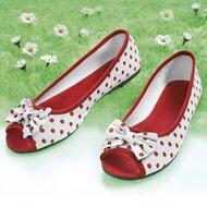 Chaussures plates &agrave; pois 
