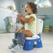 Lernt&ouml;pfchen und Fu&szlig;bank von Fisher Price
