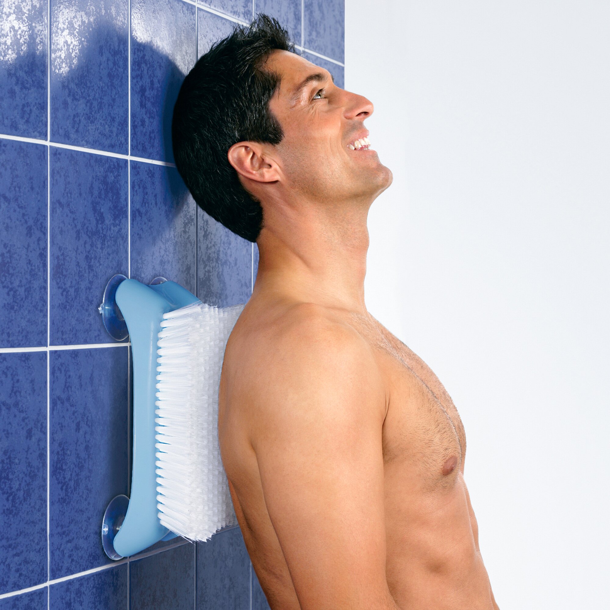 Brosse murale à ventouses