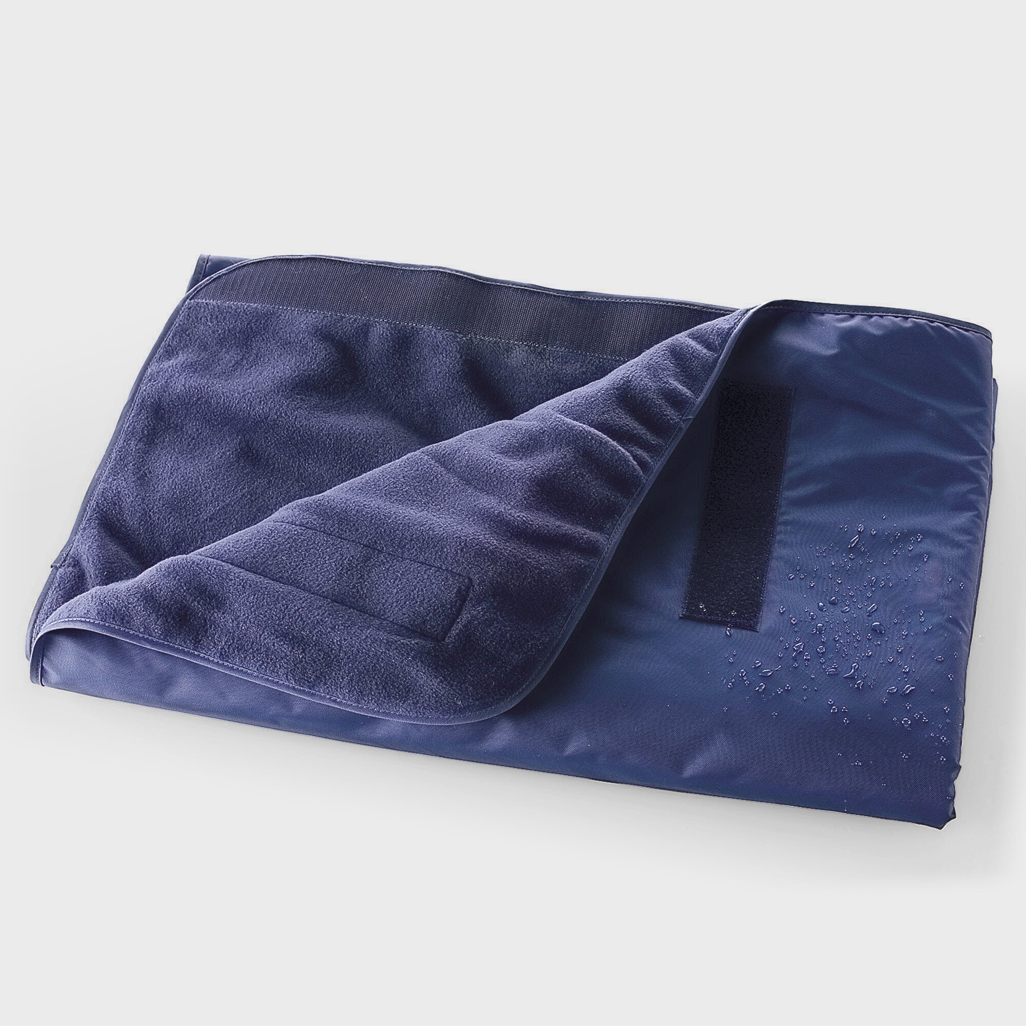 Couverture spéciale chaise-roulante