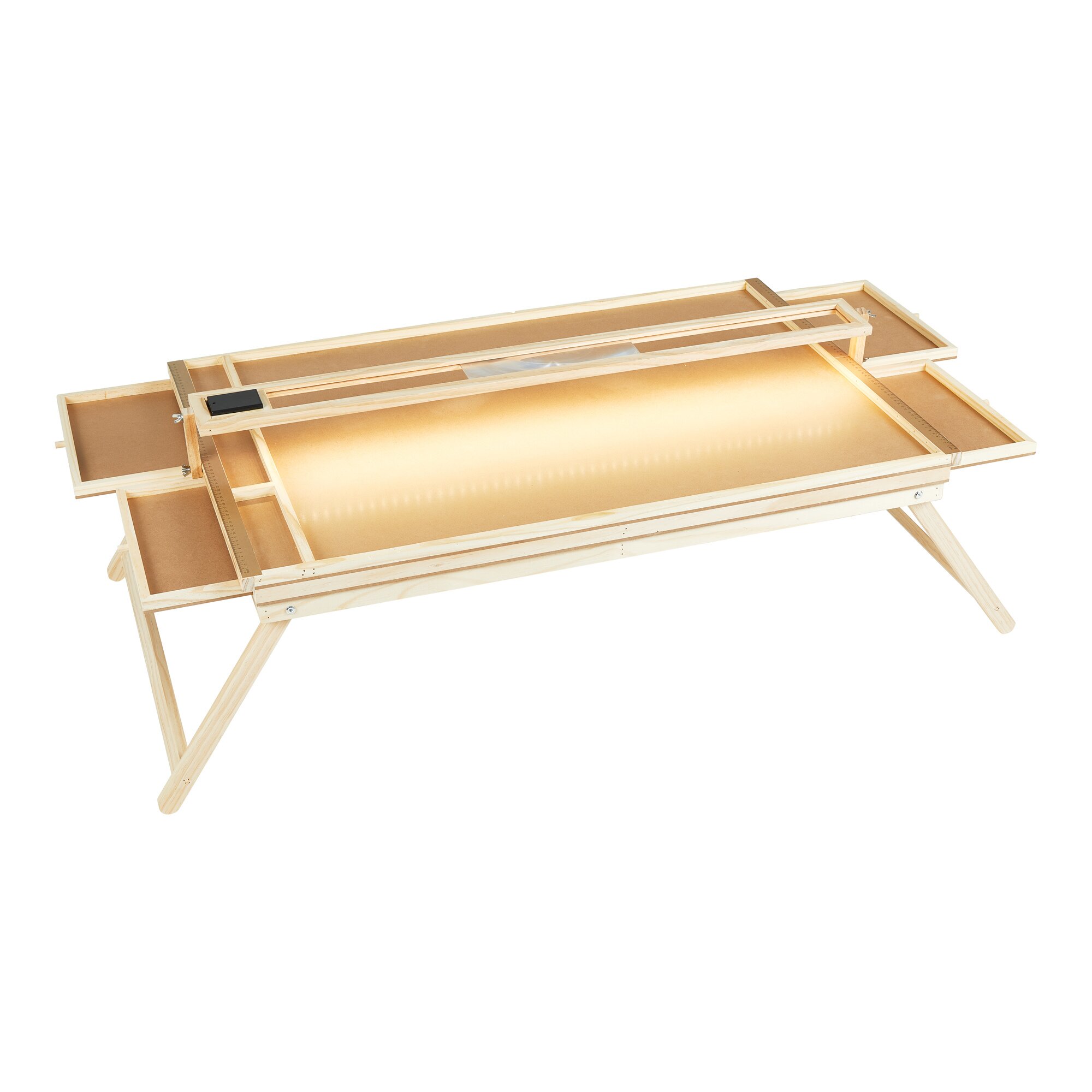 Table de puzzle avec loupe et lumière