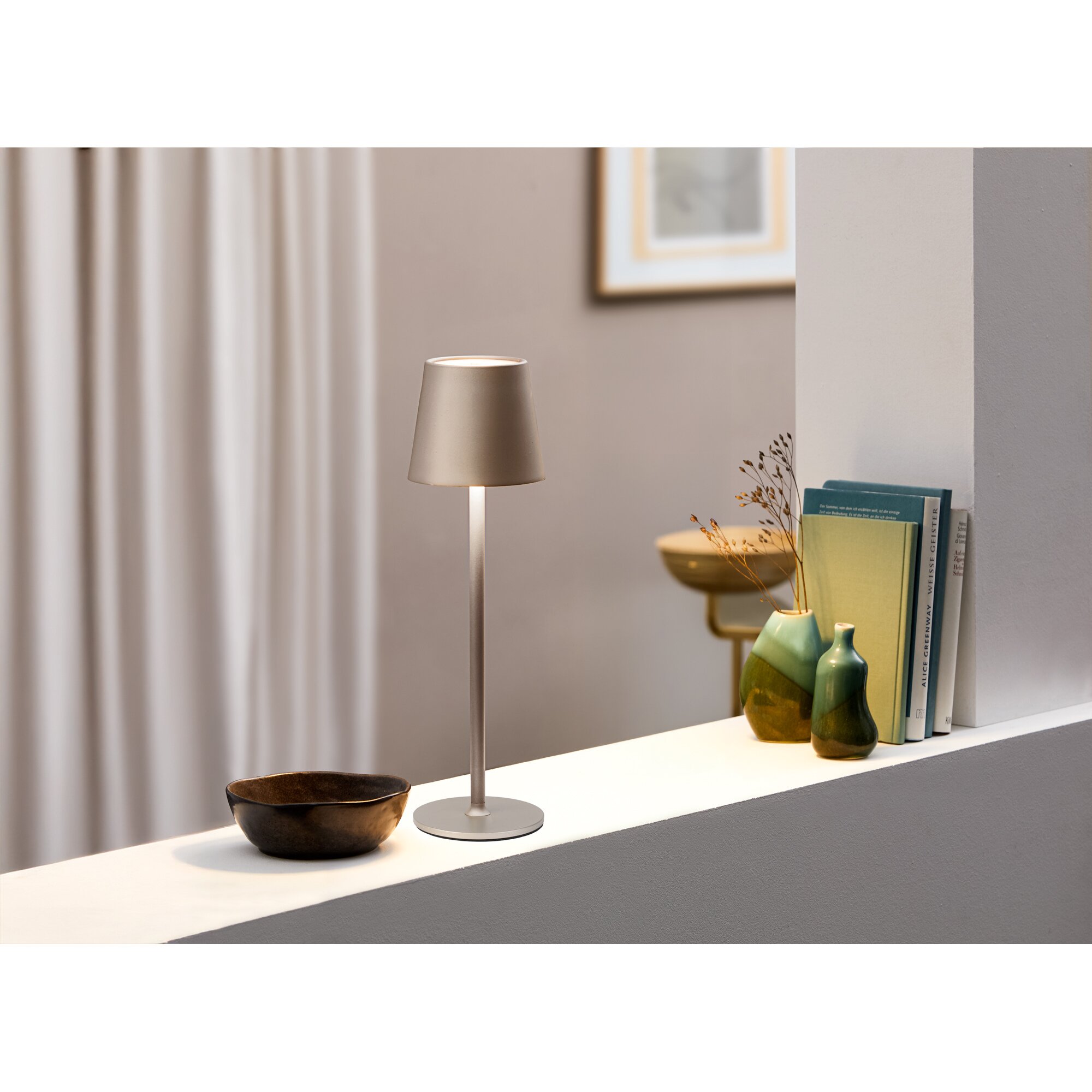 Dimmbare LED-Tischlampe "Design"