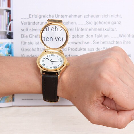 Leder-Armbanduhr mit Lupe 4