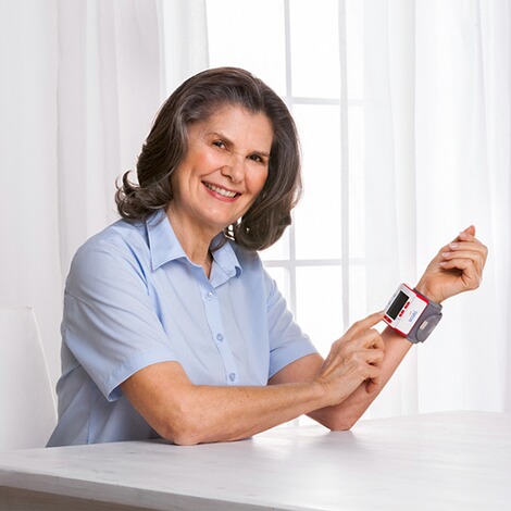 SCALA  Handgelenk-Blutdruckmessgerät SC 6400 4