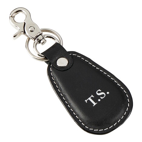 Lederschlüssel- und Taschenanhänger personalisiert mit Initialen 1